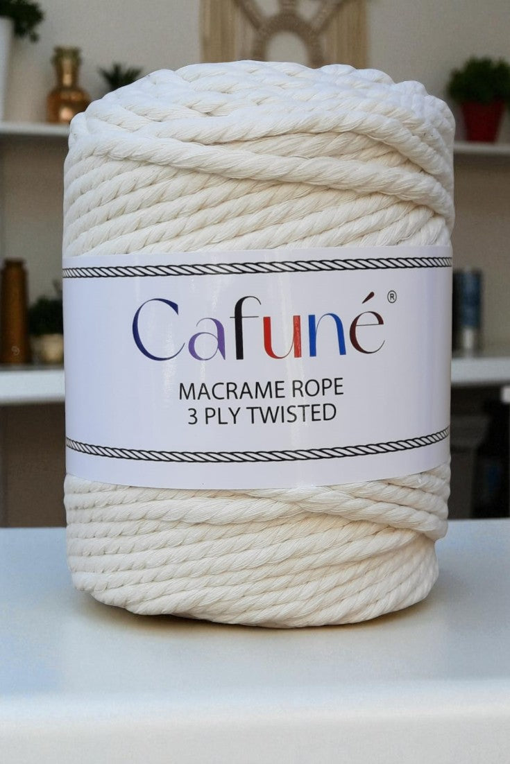 Cafuné Macrame Touw-5mm-70 meter-500 gram-Ecru-Driestrengs-Triple Twist