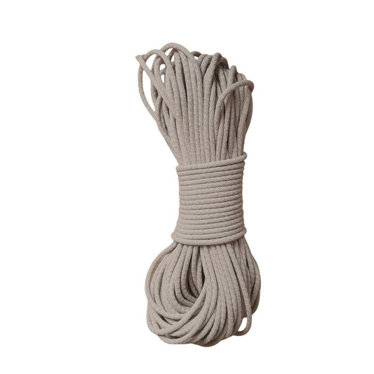 Beige gevlochten naaikoord - tresskoord van cafune. te koop bij hobbygaren.nl
