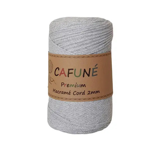 cafuné premium macrame koord 2mm lichtgrijs. Haak schitterende tassen, dromenvangers of levensbomen.