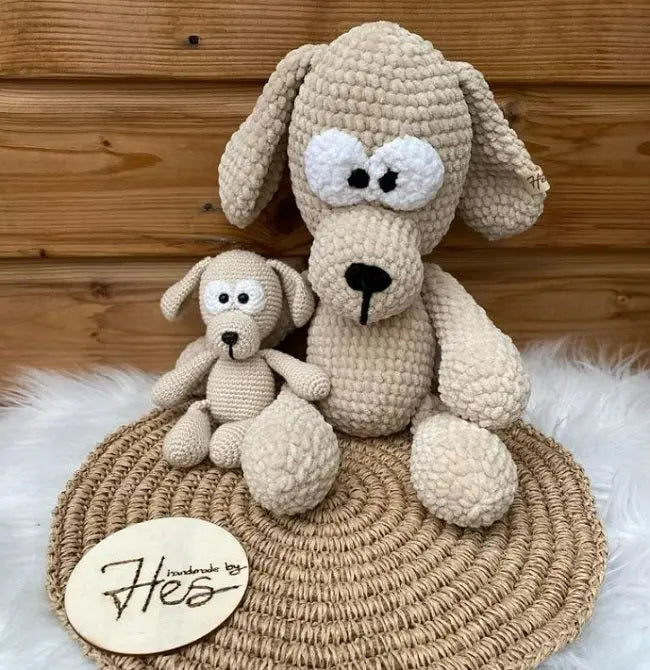 Etrofil Chenille garen, Velvet amigurumi hondje van hobbygaren.nl