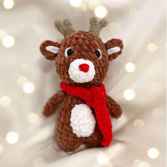 Etrofil Chenille garen, Velvet amigurumi rudolf het rendier van hobbygaren.nl