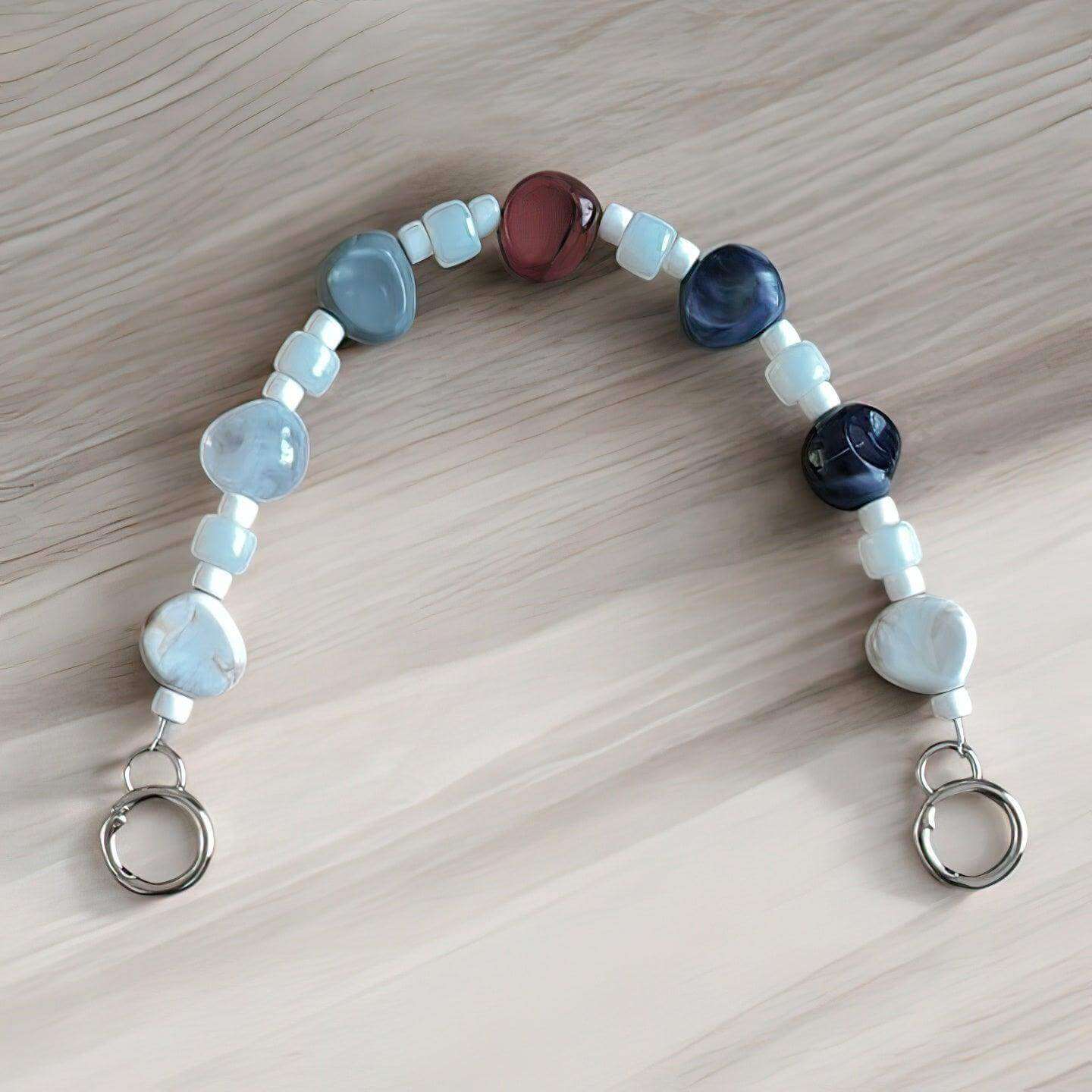 tas hengsel van acryl kralen 35cm met ronde haken om te bevestigen. Verkrijgbaar bij hobbygaren