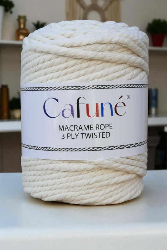 View details for Cafuné Macrame Touw-5mm-70 meter-500 gram-Ecru-Driestrengs-Triple Twist Cafuné Macrame Touw-5mm-70 meter-500 gram-Ecru-Driestrengs-Triple Twist
